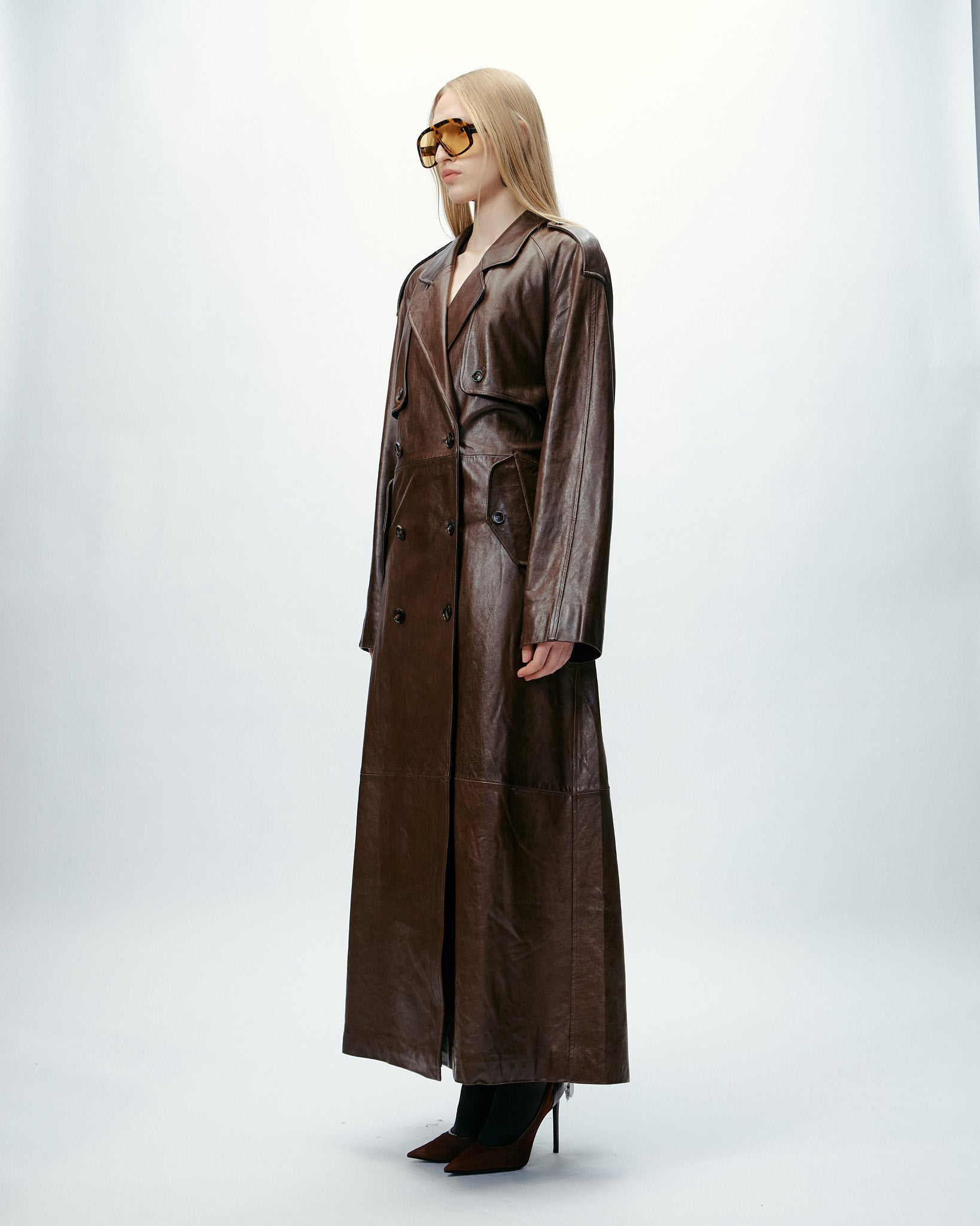 Zeta Trenchcoat in Grey Brown