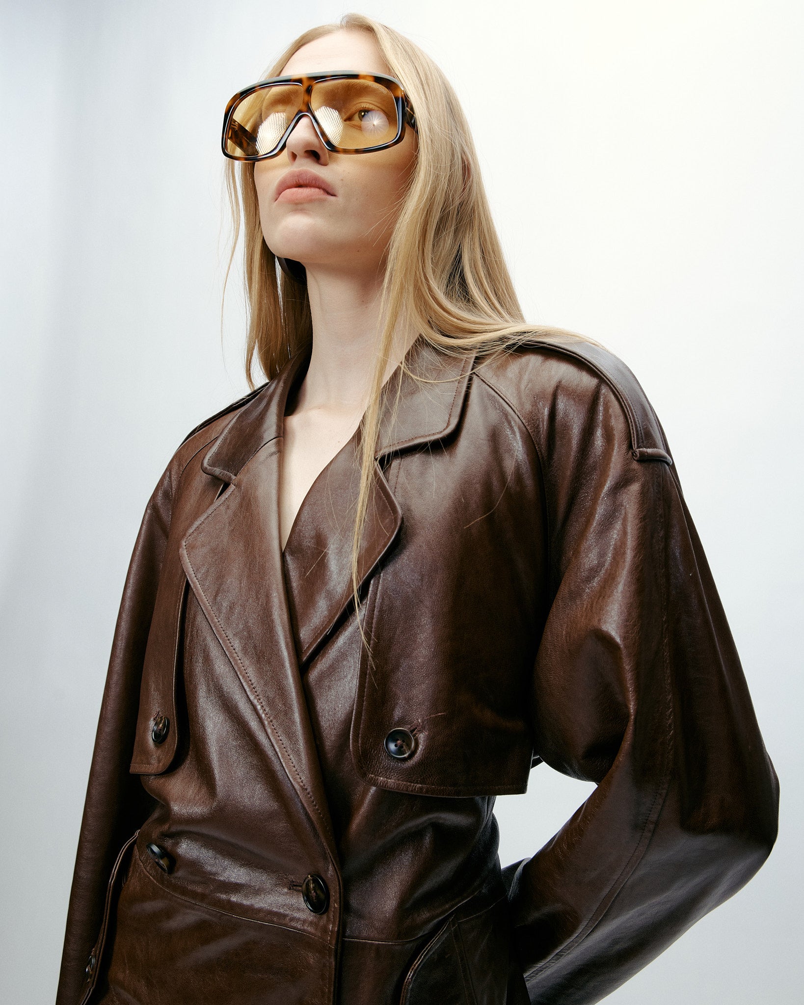 Zeta Trenchcoat in Grey Brown