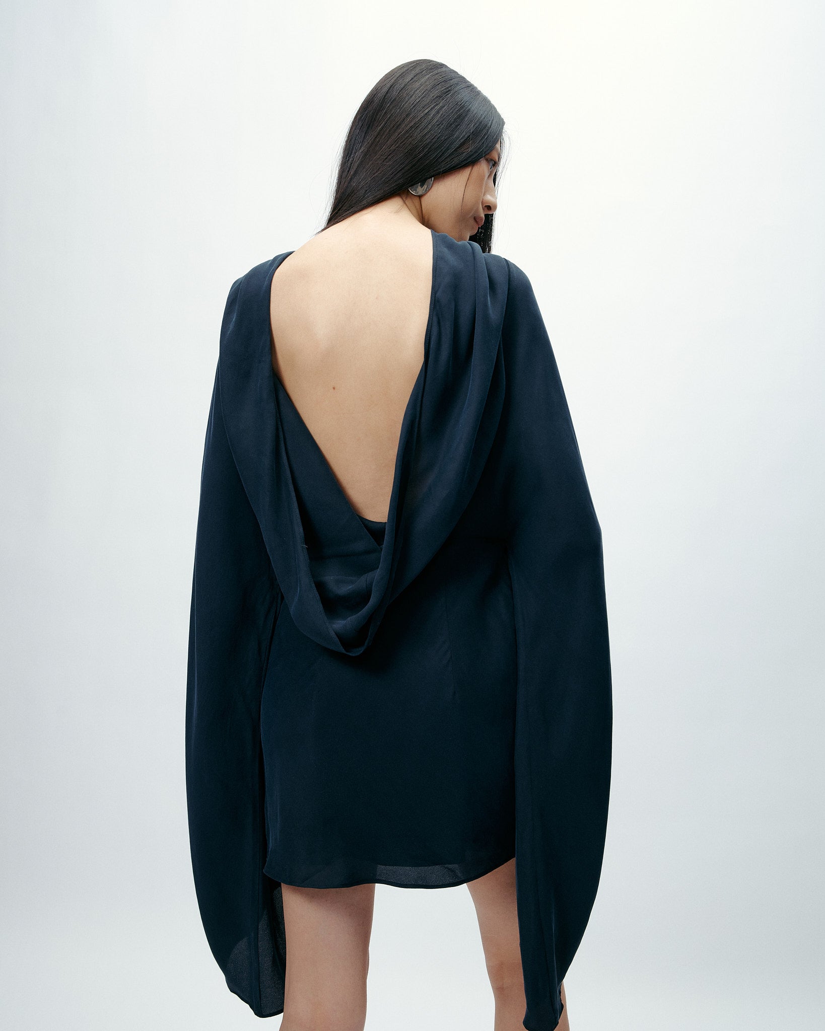 Leo Dress in Black Beauty