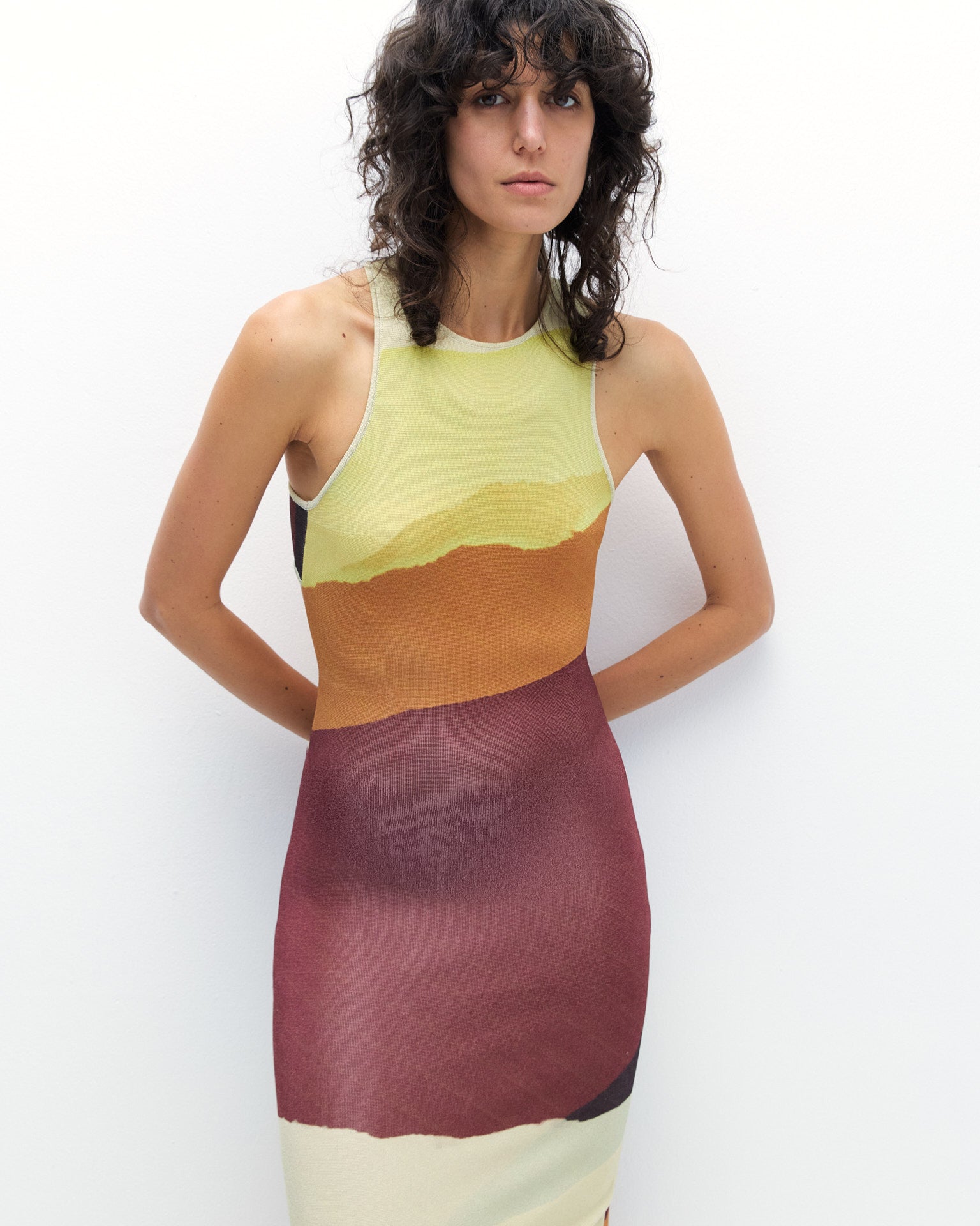 Ines Dress in City Window Print