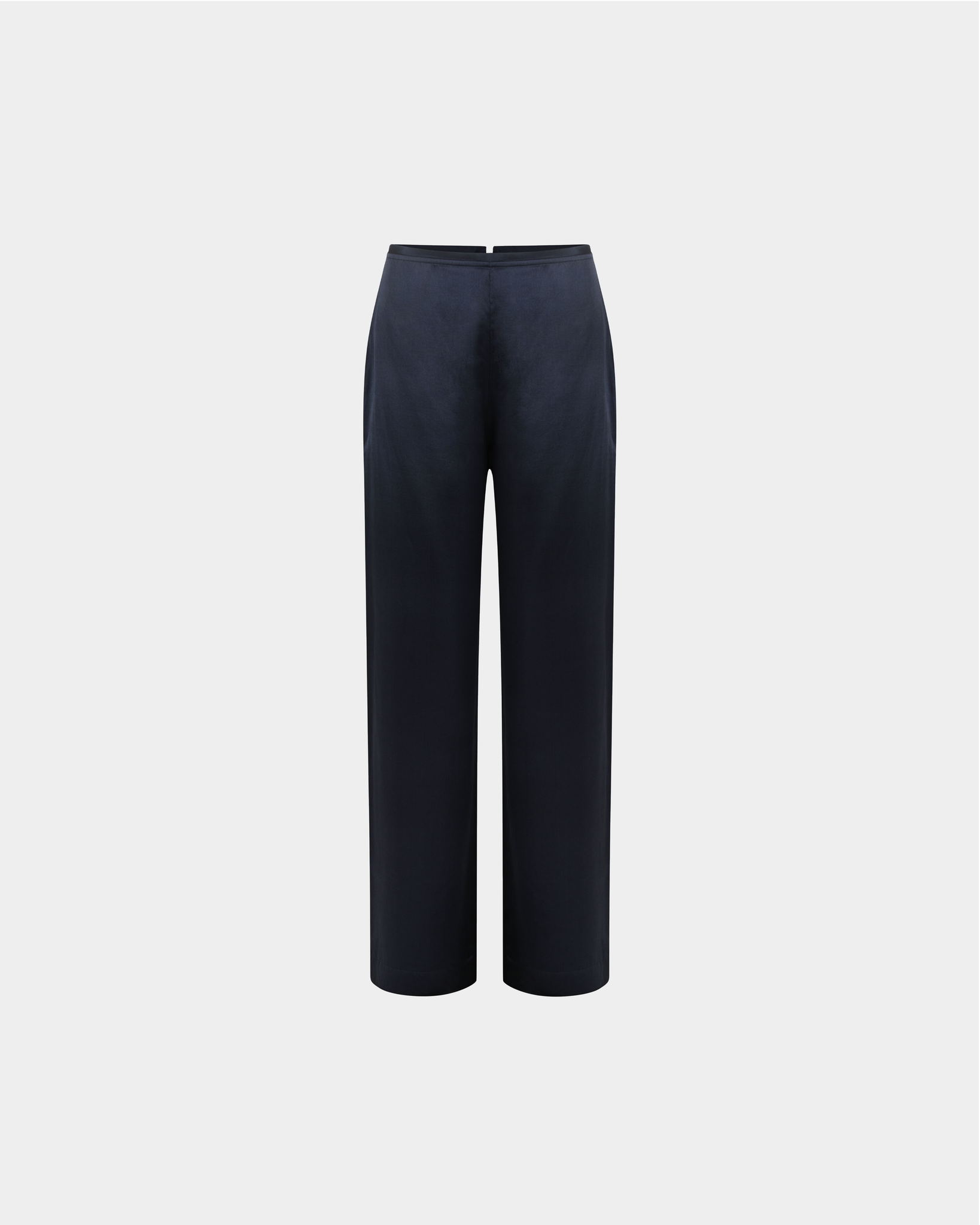 Rhiannon Pant in Sky Captain