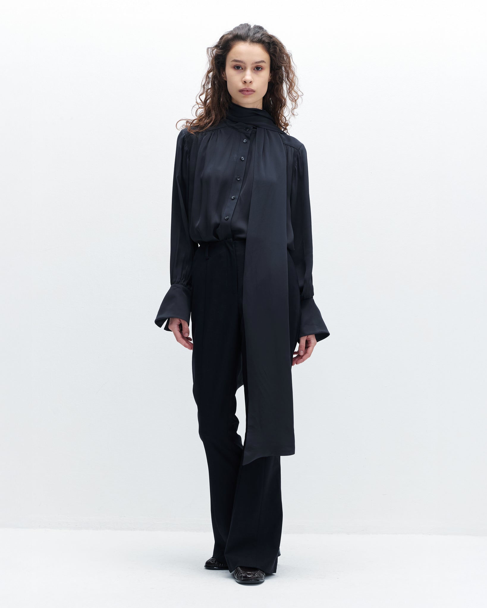 Apollo Shirt in Black