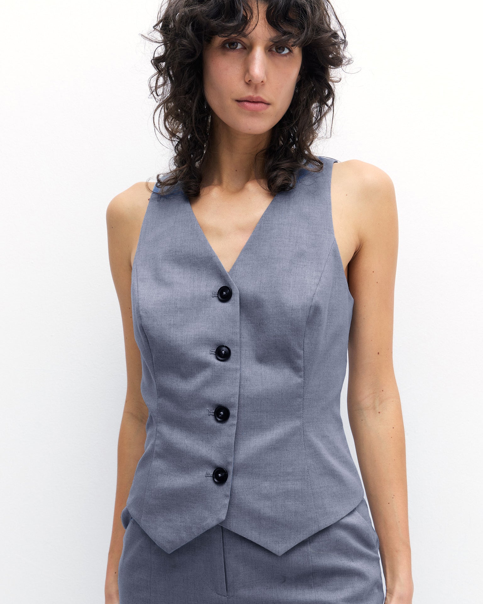 Juliette Vest in Blue-Grey