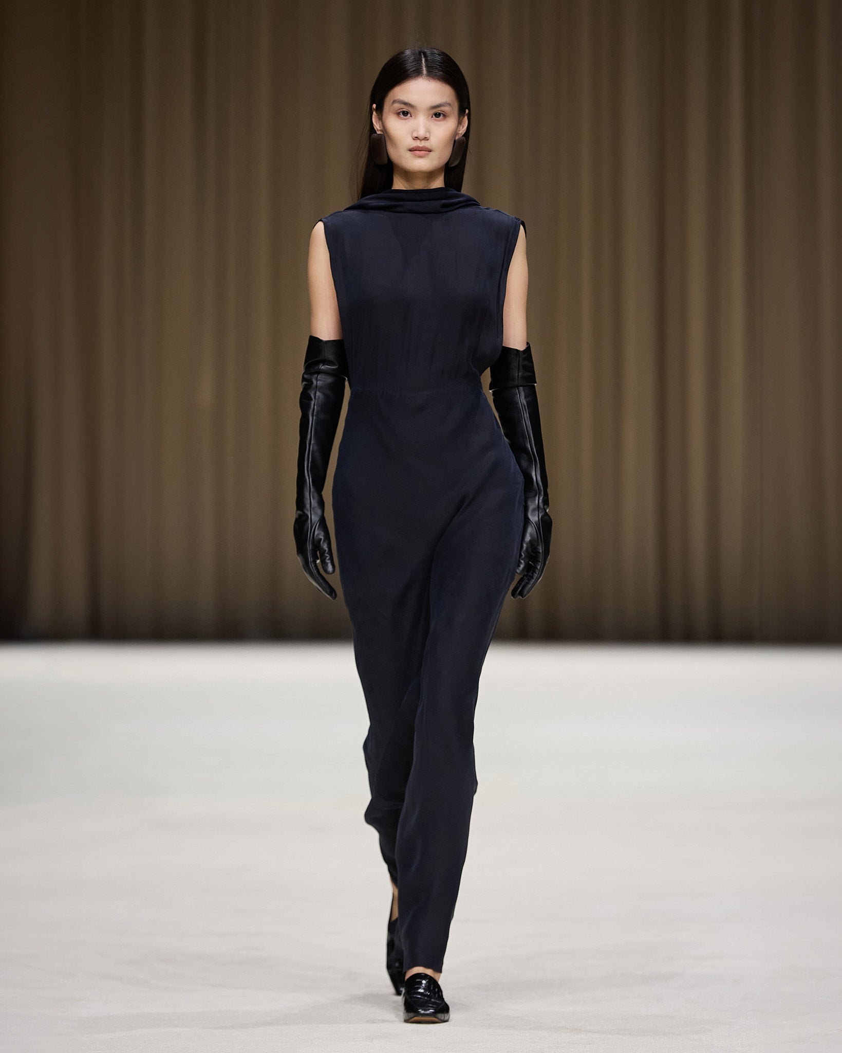 Stella Dress in Black Beauty