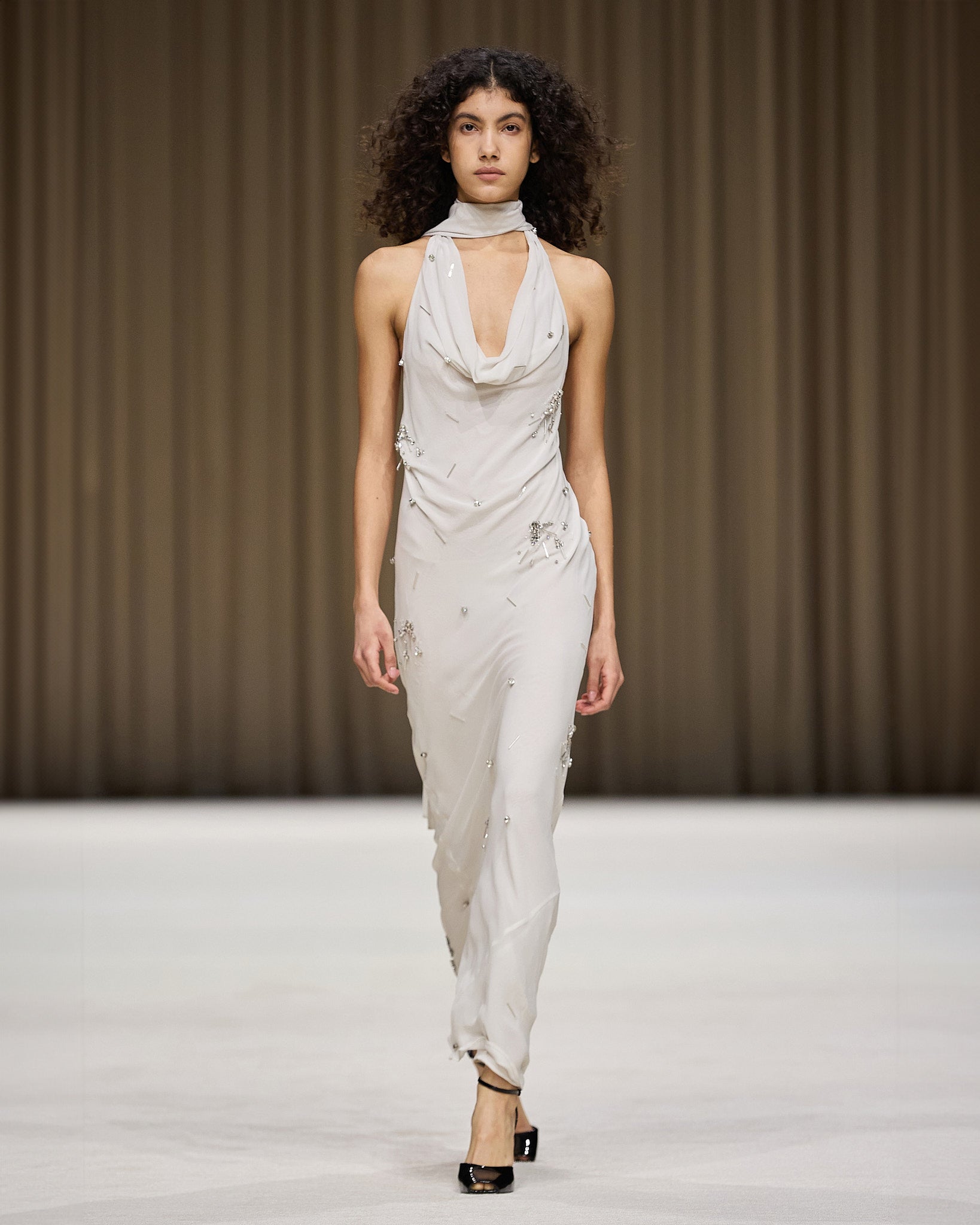 Embellished Vea Dress in Glacier Grey
