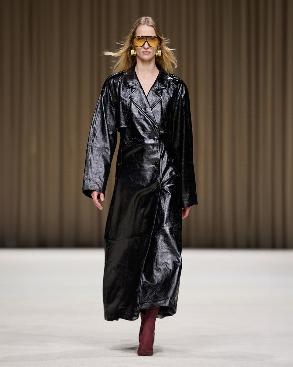 Zeta Trenchcoat in Black